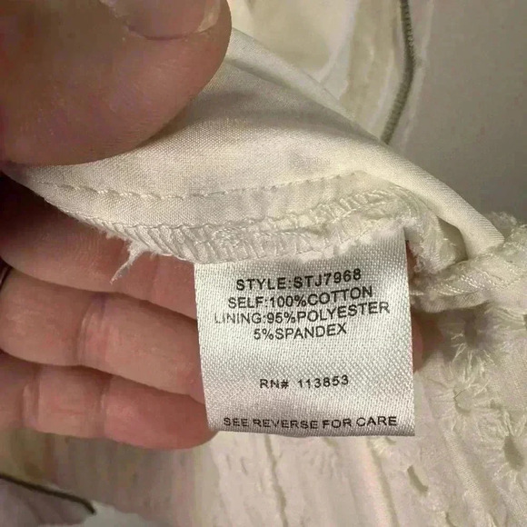 Halle Eyelet Zip-Up Hoodie - Picture 8 of 10